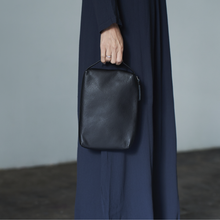 画像をギャラリービューアに読み込む, POUCH M / RT-puc-M