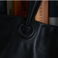 画像をギャラリービューアに読み込む, TOTE M / RT-tot-M